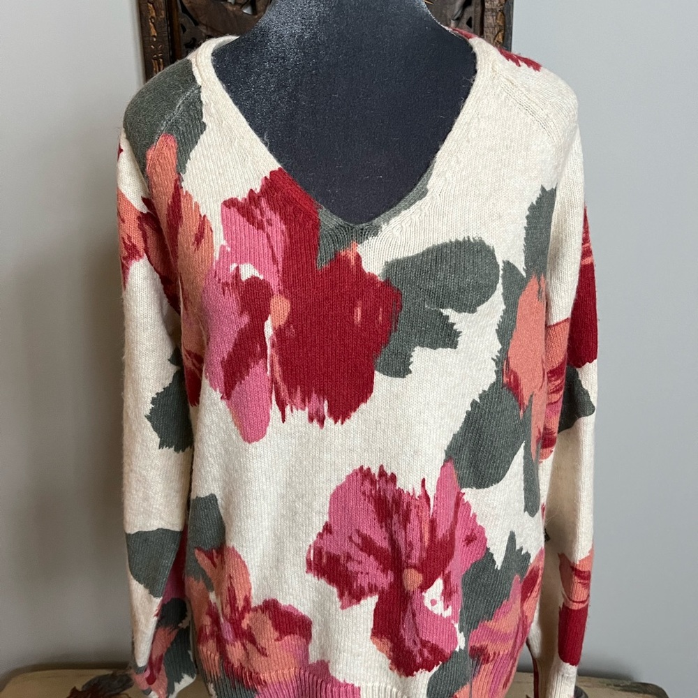 Loft sweater NWT
